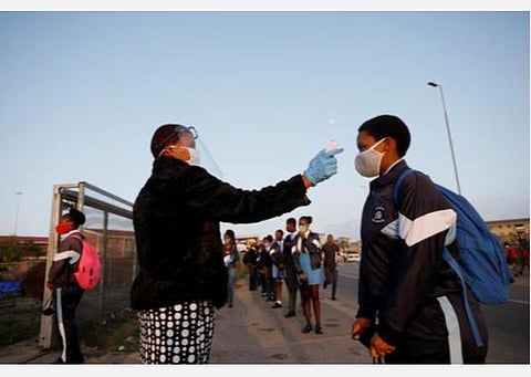 தென் ஆப்பிரிக்காவில் தீவிரமடையும் கரோனா: ஒரே நாளில் மூவாயிரத்துக்கும் அதிகமானோர் பாதிப்பு