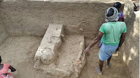 கீழடி அகழாய்வில் வடிகால் வசதி அமைப்பு கண்டுபிடிப்பு