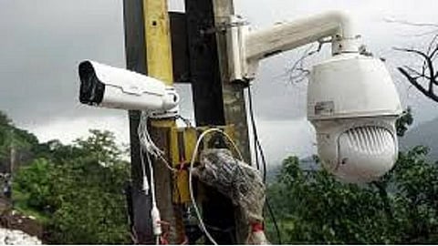 5 சிசிடிவி கேமராக்கள் பொருத்த 58,840 ரூபாயா?- வீணாகிய ஊராட்சி நிதி- முறைகேடு நடந்துள்ளதாக மார்க்சிஸ்ட் கம்யூனிஸ்ட் புகார்