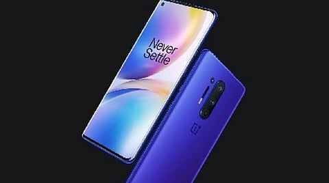 சீனாவிற்கு எதிரான மனநிலையை மீறி சில நிமிடங்களில் ஆன்லைனில் விற்றுத் தீர்த்த அதன் கைப்பேசிகள்