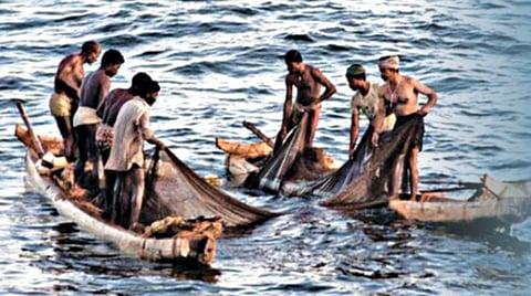 இந்த அரசையும் நிர்வாகத்தையும் இனிமேலும் எப்படி நம்புவது?