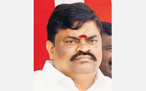 சாத்தான்குளம் விவகாரத்தில் அரசு எங்கே தவறிழைத்தது ஸ்டாலின் விளக்க வேண்டும்: அமைச்சர் ராஜேந்திர பாலாஜி வலியுறுத்தல்