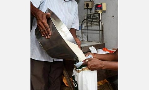 இலவச ரேஷன் பொருட்கள் வழங்க ரூ.257 கோடி நிதி ஒதுக்கீடு