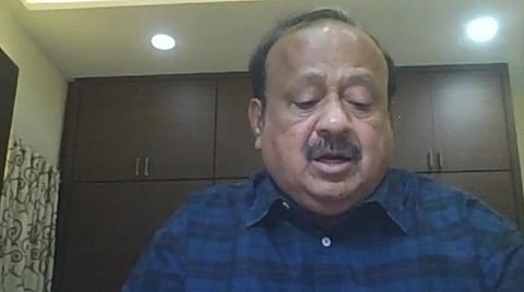 எம்ஆர்கே பன்னீர்செல்வம்.