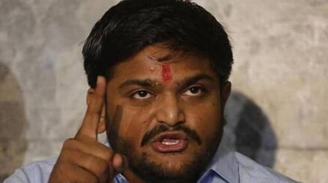 குஜராத் மாநில காங்கிரஸ் செயல் தலைவராக ஹர்திக் படேல் நியமனம்: சோனியா காந்தி உத்தரவு