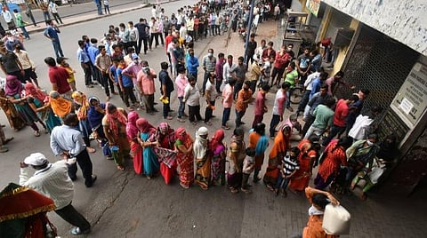 ஜூலை 12-ம் தேதி தமிழக நிலவரம்: மாவட்ட வாரியாக கரோனா தொற்று உள்ளவர்களின் பட்டியல்