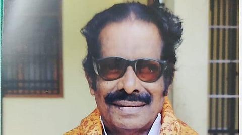 மன்னை மு.அம்பிகாபதி