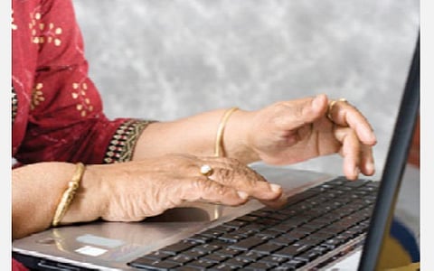 இப்படித்தான் சமாளிக்கிறோம்: பிறர் துயரை உணர்ந்துகொண்டோம்