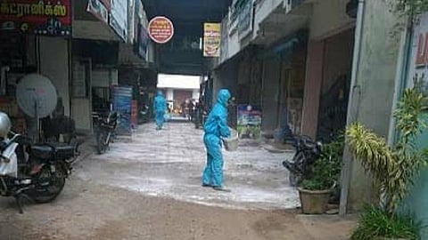 குமரியில் தனிமை வார்டுகளில் தளர்ந்து போன கெடுபிடிகள்: சமூகவலைதளங்களில் வைரலான இளைஞர்களின் நடனம்