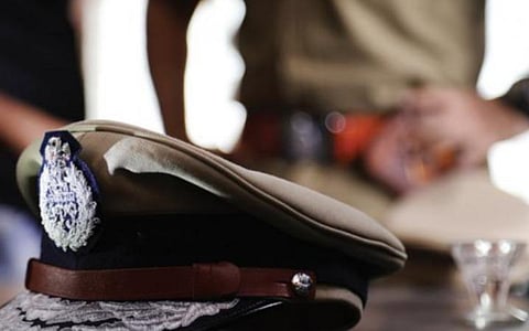 மதுரையில் ஓட்டுநரைத் தாக்கிய புகாரில் 6 காவலர்கள் மீது நடவடிக்கை