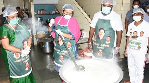 முதல்வரின் சாதனைத் திட்டங்களை திசை திருப்ப ஸ்டாலின் சூழ்ச்சி: அமைச்சர் ஆர்.பி.உதயகுமார் 