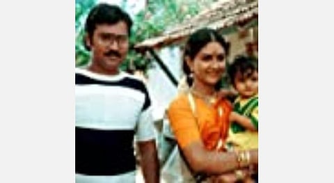 ‘வாத்தியார்’, ‘பரிமளம்’, ’தீபா டீச்சர்’, ’பொய்சத்தியம்’, ‘முருங்கைக்காய்’ ; - ரசிக மனங்களில் முடிச்சு போட்ட ‘முந்தானை முடிச்சு’; ‘முந்தானை முடிச்சு’ வெளியாகி 37 ஆண்டுகள்