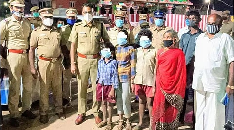 தூத்துக்குடியில் காணாமல் போன மூன்று குழந்தைகள்; 1 மணி நேரத்தில் மீட்ட போலீஸ்: மாவட்ட எஸ்.பி பாராட்டு