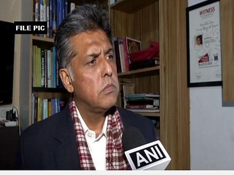 விவரம் புரியாத காங்கிரஸார் சிலர் பாஜக-வுக்குப் பதிலாக ஐமுகூ ஆட்சியைச் சாடுகின்றனர்: மணீஷ் திவாரி ஆதங்கம்