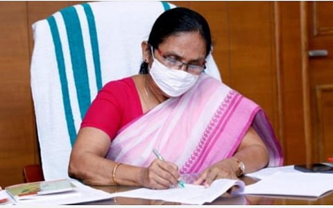 கேரளத்தில் இன்று புதிதாக 1,129 பேருக்கு கரோனா தொற்று: சுகாதாரத்துறை அமைச்சர் ஷைலஜா தகவல்