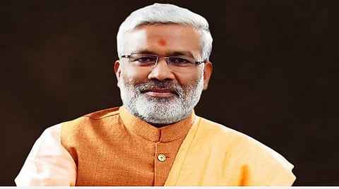 பாஜக தலைவர் ஸ்வதந்திர தேவ் சிங் : படம் உதவி | ட்விட்டர்.