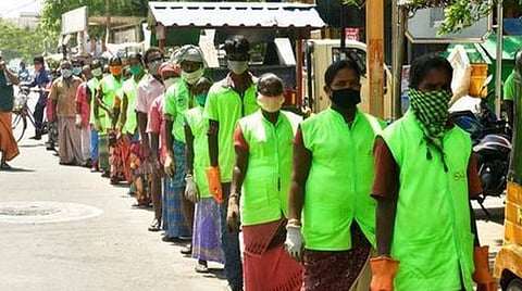 சுதந்திர தினவிழாவில் சுகாதாரப் பணியாளர்களை கவுரவிக்க கல்வித் துறை உத்தரவு