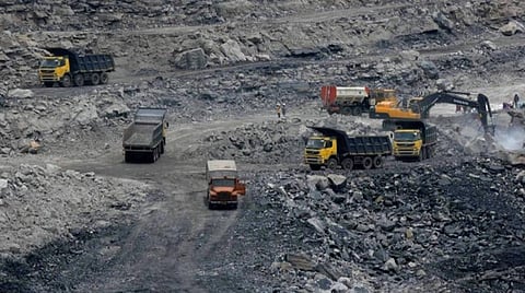 நிலக்கரி சுரங்கத் துறையில் நேரடி அந்நிய முதலீடு தொடக்கம்