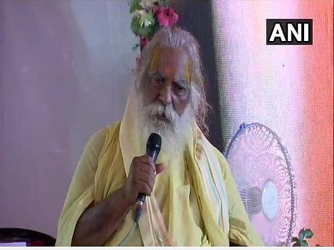 ஒரு பக்கம் மோடி, இன்னொரு புறம் யோகி இருக்கும் போது இப்போது கட்டாமல் வேறு எப்போது கட்டுவது? : மஹந்த் நிருத்ய  கோபால்தாஸ் கருத்து