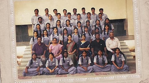 'முதல் நீ முடிவும் நீ' ஃபர்ஸ்ட் லுக் வெளியீடு