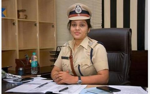 சசிகலா முன்கூட்டி விடுதலையாவதில் சிக்கல்: கர்நாடக உள்துறை செயலராக ரூபா ஐபிஎஸ் பொறுப்பேற்றார்