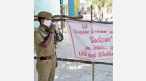 சென்னையை சுற்றியுள்ள மாவட்டங்களில் ஒரேநாளில் 1,100 பேருக்கு கரோனா பாதிப்பு