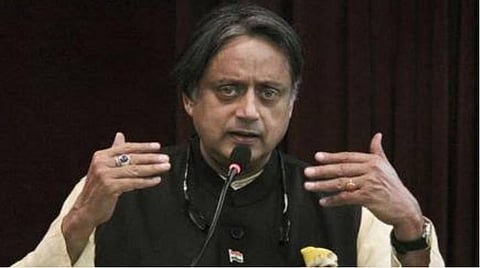 முழுநேர காங்கிரஸ் தலைவர் அவசியம்: சசி தரூர் வலியுறுத்தல்