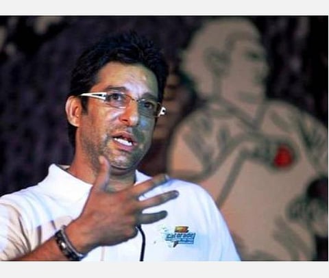 நாம் ஒன்றும் கவுன்ட்டி கிரிக்கெட் பவுலர்கள் அல்ல: பாக். தோல்விக்கு கேப்டன் அசார் அலி மீது வாசிம் அக்ரம் பாய்ச்சல்