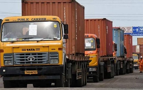 மணலியில் இருந்து ஹைதராபாத்துக்கு எஞ்சிய அமோனியம் நைட்ரேட் ஓரிரு நாளில் அனுப்பப்படும்