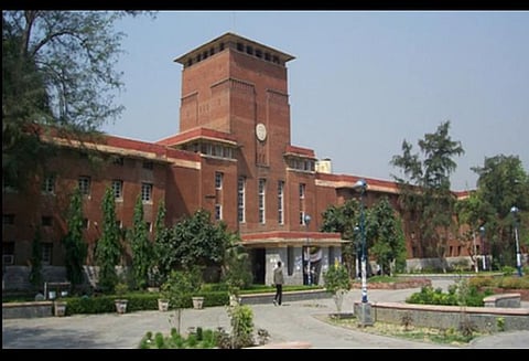 டெல்லி பல்கலை.யில் முதல்முறையாக இணையத்தில் இறுதியாண்டு மாணவர்களுக்கு திறந்த புத்தகத் தேர்வு