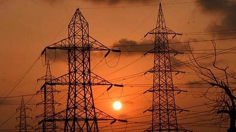 முழு ஊரடங்கு தினத்தில் மின் நுகர்வு 6 கோடி யூனிட்கள் குறைந்தன