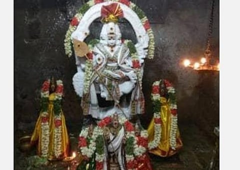 அழகெல்லாம் முருகனே... அருளெல்லாம் முருகனே!  - ஆடி கிருத்திகை...வேதனை தீர்க்கும் வேலவன் வழிபாடு! 