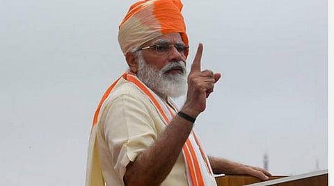 டெல்லி செங்கோட்டையில் பிரதமர் மோடி பேசிய காட்சி : படம் உதவிட்விட்டர்