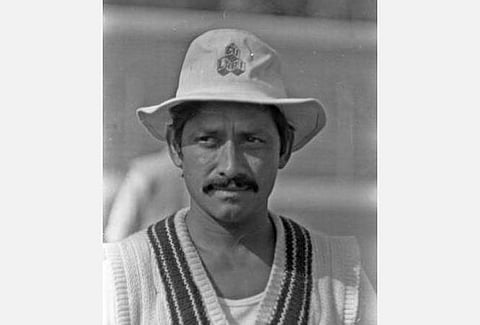 டெனிஸ் லில்லியை ஒரே ஓவரில் 4 பவுண்டரிகள்;  கவாஸ்கர் வெளிநடப்பு செய்த 1981 மெல்போர்ன் டெஸ்ட்: சேத்தன் சவுகான் முன்பு நினைவுகூர்ந்த ஆஸி.தொடர்