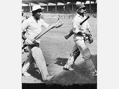 வாழ்க்கைக் கிரிக்கெட்டின் கடைசி கட்டாய ஓவர்களில் இருக்கிறோம்- சவுகான் தன்னிடம் அடிக்கடி கூறியதாக கவாஸ்கர் உருக்கம்