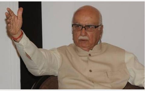 பாபர் மசூதி இடிப்பு விவகாரம்: அத்வானிக்கு எதிரான வழக்கில் தீர்ப்பளிக்க அவகாசம் நீட்டிப்பு