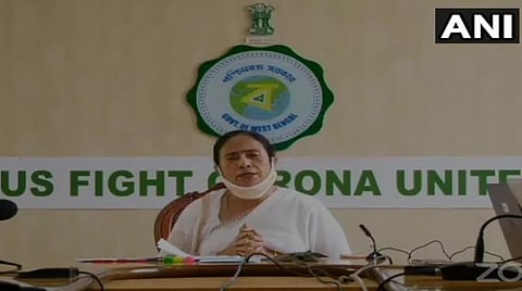 நீட் தேர்வை ஒத்தி வைக்க மத்திய அரசு மறுத்தால் மாநில முதல்வர்கள் உச்ச நீதிமன்றத்தை நாட வேண்டும்: மம்தா பானர்ஜி ஆவேசம்