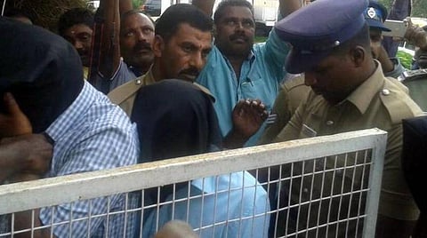 கோடநாடு வழக்கு சயான், மனோஜ் ஜாமீன் மனு தள்ளுபடி