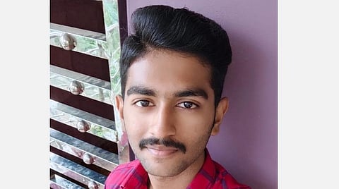 மாணவர் ரக்‌ஷன் சிங்.