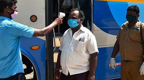 தூத்துக்குடி மாவட்டத்தில் 87 அரசு பேருந்துகள் இயக்கம்: மிகக் குறைந்த பயணிகளே பயணம்