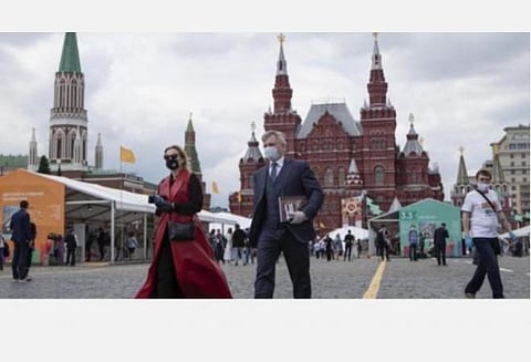 ரஷ்யாவில் 10 லட்சத்தைத் தாண்டிய கரோனா பாதிப்பு: நாடு முழுவதும் பள்ளிகள் திறப்பு