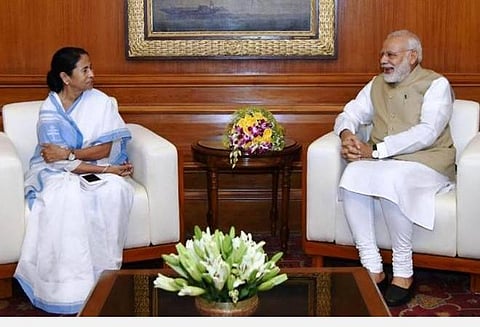 பிரதமர் மோடி, மேற்கு வங்க முதல்வர் மம்தா பானர்ஜி: கோப்புப் படம்.