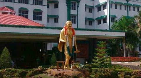 ராமேஸ்வரம் கழிவுநீர் சுத்திகரிப்பு நிலையத்தை வேறு இடத்திற்கு மாற்றக் கோரிய வழக்கு: தமிழக தலைமை வனக்காவலர் பதில்மனு தாக்கல் செய்ய உத்தரவு