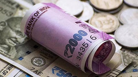 கடலூர் மாவட்ட அரசுப் பள்ளிகளில் சேர மாற்றுச் சான்றிதழ் வழங்க ரூ.2 ஆயிரம் கேட்பதாக தனியார் பள்ளிகள் மீது புகார்