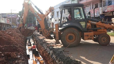 நாகர்கோவிலில் 8 ஆண்டுகளாகியும் நிறைவடையாத பாதாள சாக்கடை திட்டப் பணிகள்: போக்குவரத்து நெருக்கடியால் மக்கள் தொடர் அவதி