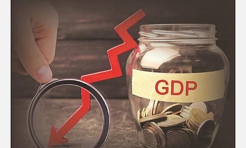 ஜிடிபி வீழ்ச்சி: எல்லாம் அவன் செயல்