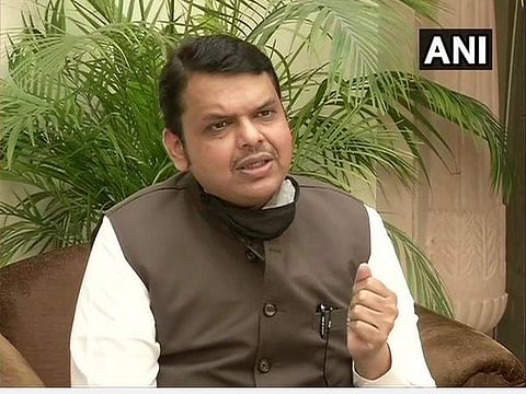 தாவூத் வீட்டை இடிக்க மாட்டீர்கள் ஆனால் கங்கனா அலுவலகத்தை இடிப்பீர்கள் இல்லையா? -பட்னவிஸ் கடும் தாக்கு