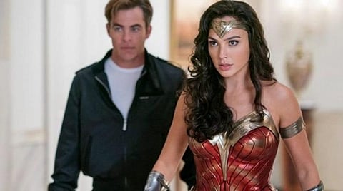 மீண்டும் ஒத்திவைக்கப்பட்ட 'வொண்டர் வுமன்' ரிலீஸ் - க்றிஸ்துமஸ் தினத்தன்று வெளியாகிறது