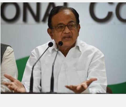 டெல்லி போலீஸாரின் செயல் கேலிக்கூத்து: டெல்லி கலவரம் தொடர்பாக ப.சிதம்பரம் ட்வீட்