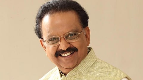 அப்பாவின் உடல்நிலை, நுரையீரல் செயல்பாட்டில் முன்னேற்றம்: எஸ்பிபி சரண் தகவல்